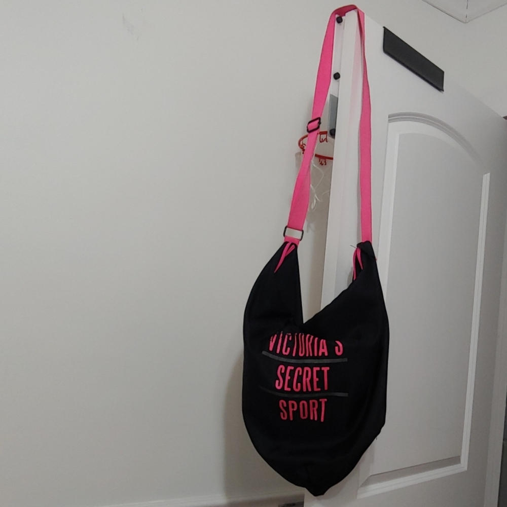 Victoria secret sport gym bag